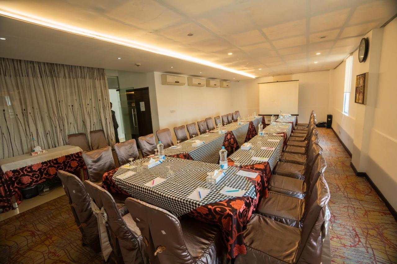 Hotel Bengal Canary Park Dhaka Exterior photo