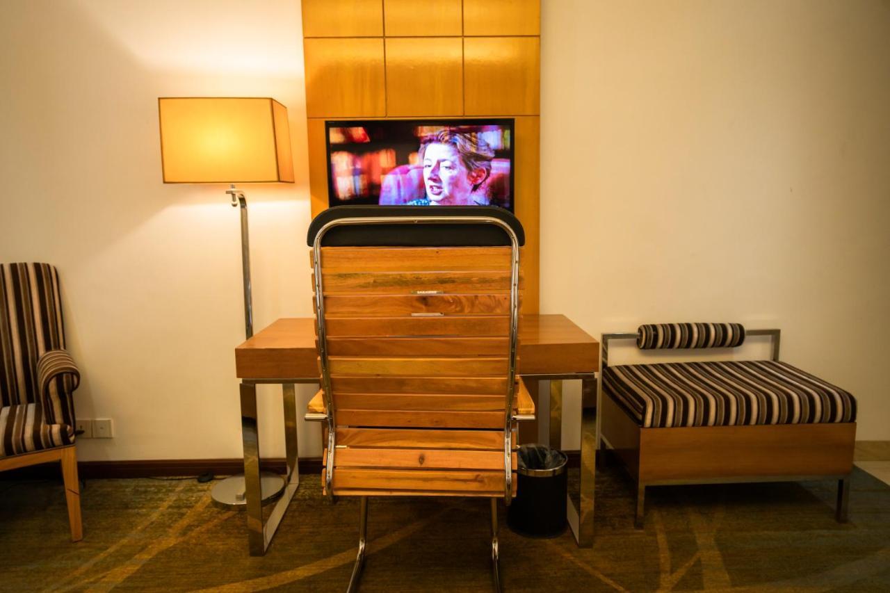 Hotel Bengal Canary Park Dhaka Exterior photo